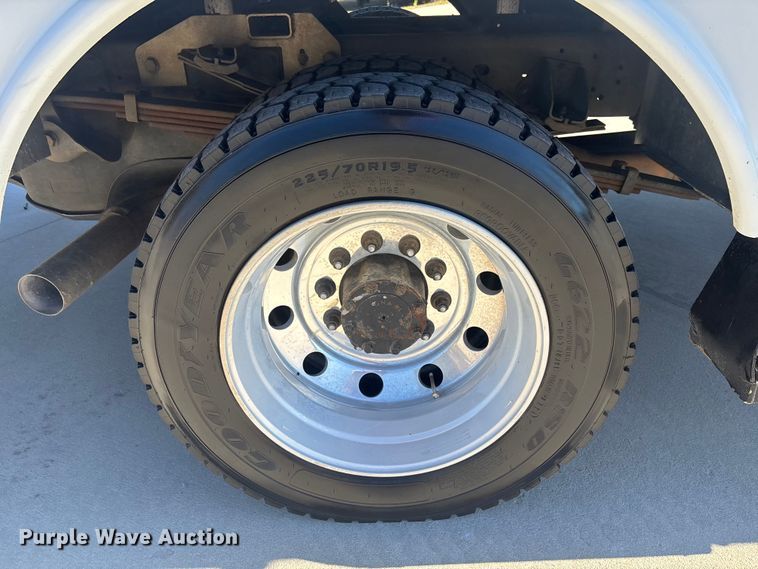 image for item DU0319 2016 RAM 5500HD bucket truck