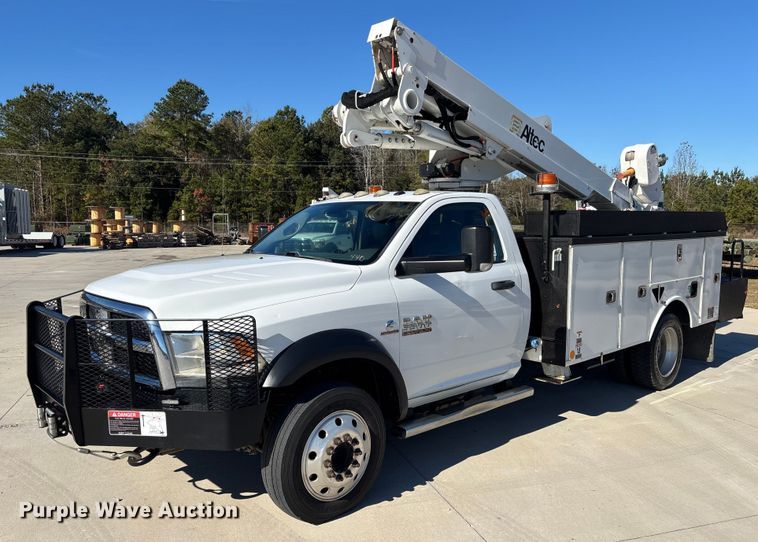 image for item DU0320 2016 RAM 5500HD bucket truck