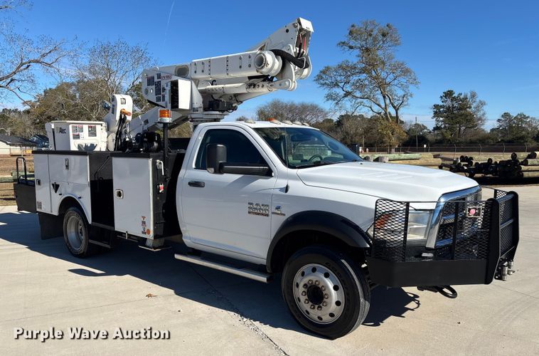image for item DU0320 2016 RAM 5500HD bucket truck