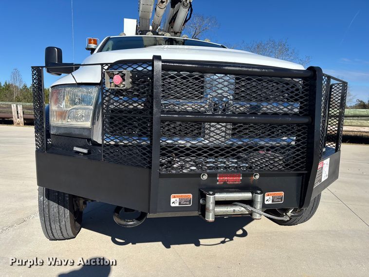 image for item DU0320 2016 RAM 5500HD bucket truck