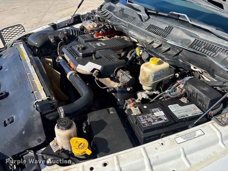 image for item DU0320 2016 RAM 5500HD bucket truck