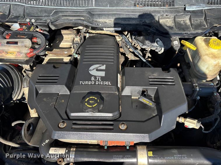 image for item DU0320 2016 RAM 5500HD bucket truck