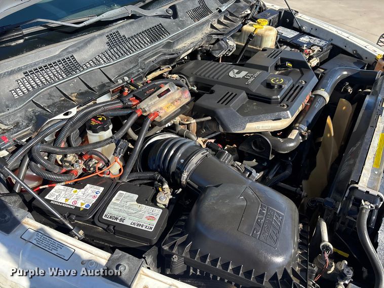 image for item DU0320 2016 RAM 5500HD bucket truck