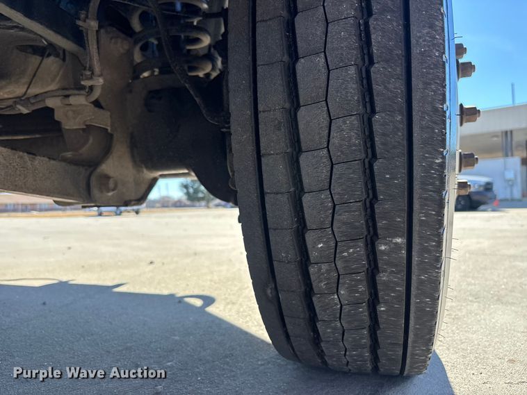 image for item DU0320 2016 RAM 5500HD bucket truck