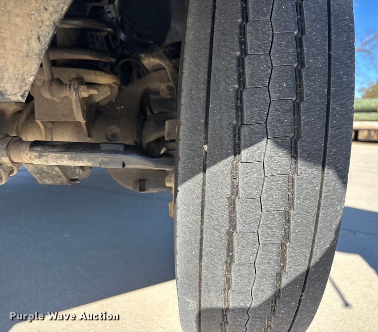 image for item DU0320 2016 RAM 5500HD bucket truck