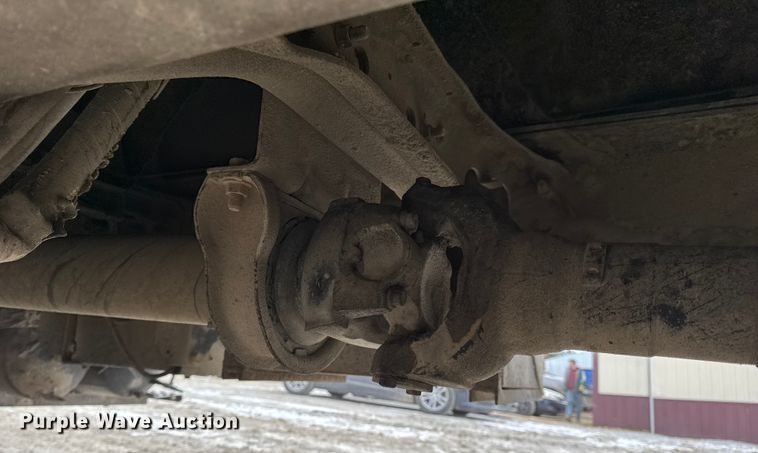 image for item DW6714 2004 International 7500 dump truck