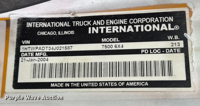 image for item DW6714 2004 International 7500 dump truck