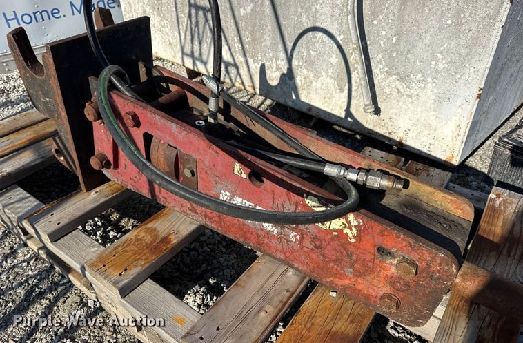 image for item DW6719 2004 AR70BXSF breaker