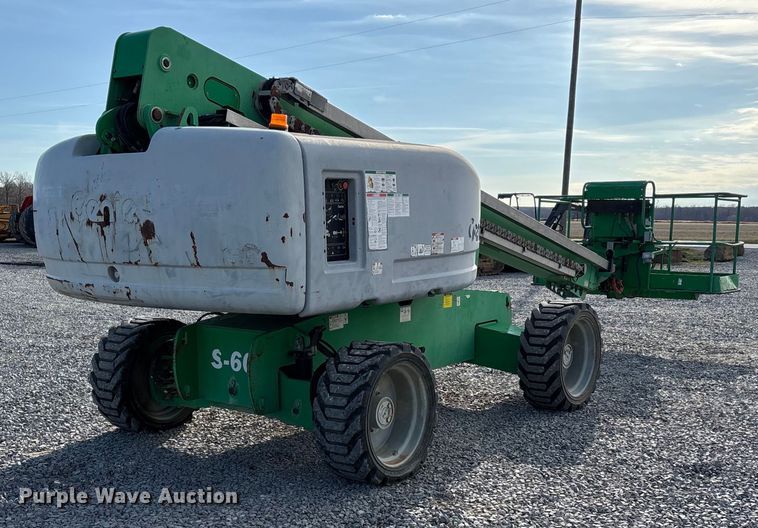 image for item DW7361 2013 Genie S60 boom lift