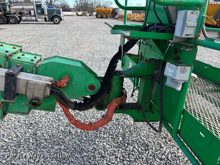 image for item DW7361 2013 Genie S60 boom lift