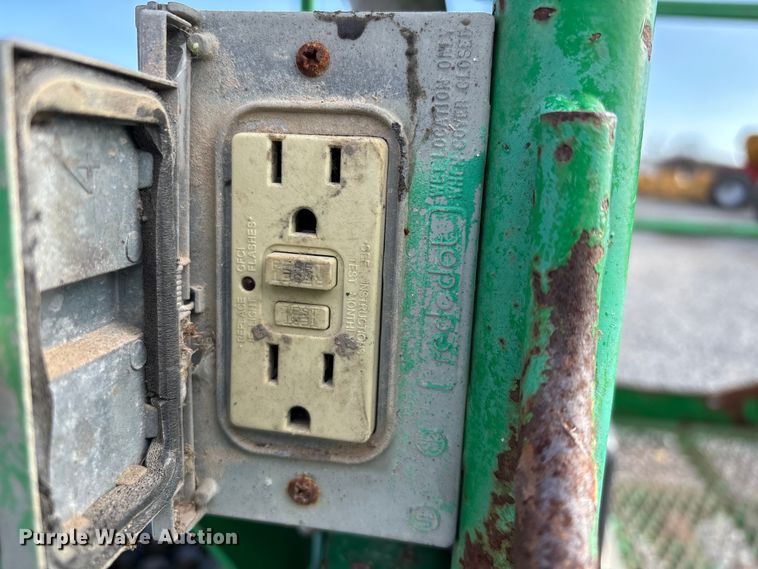 image for item DW7361 2013 Genie S60 boom lift