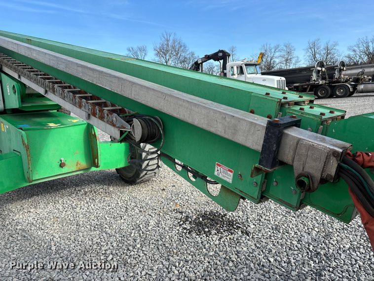 image for item DW7361 2013 Genie S60 boom lift