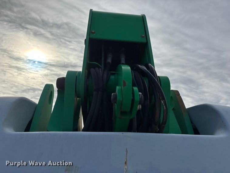 image for item DW7361 2013 Genie S60 boom lift