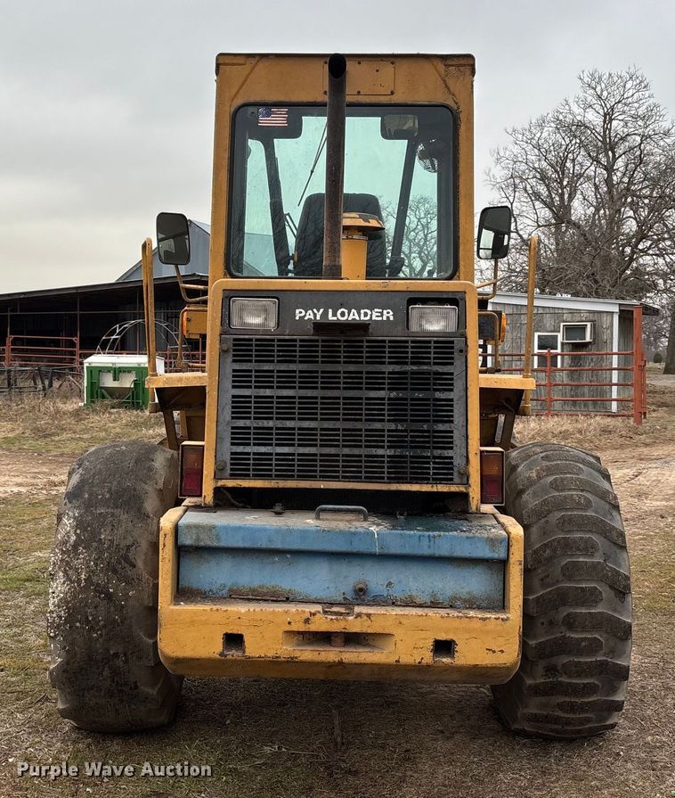 image for item DW7365 1991 Komatsu 518 wheel loader