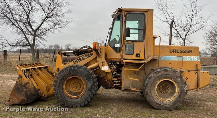 image for item DW7365 1991 Komatsu 518 wheel loader