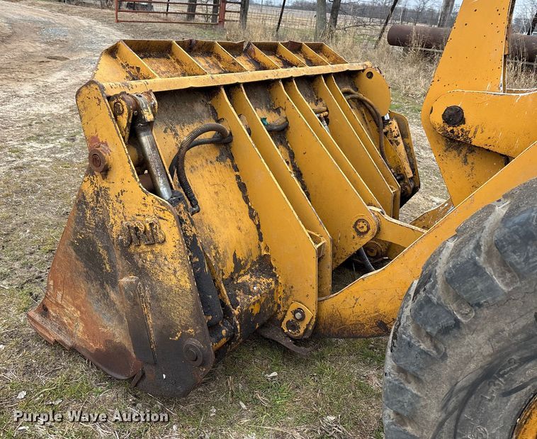 image for item DW7365 1991 Komatsu 518 wheel loader