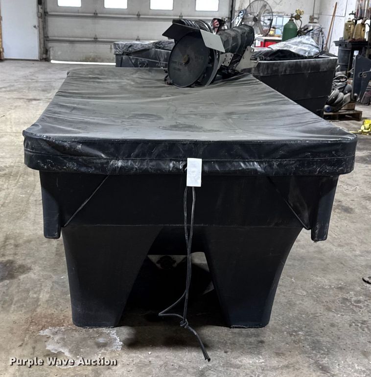 image for item EA2203 Saltdogg SHPE1500 spreader