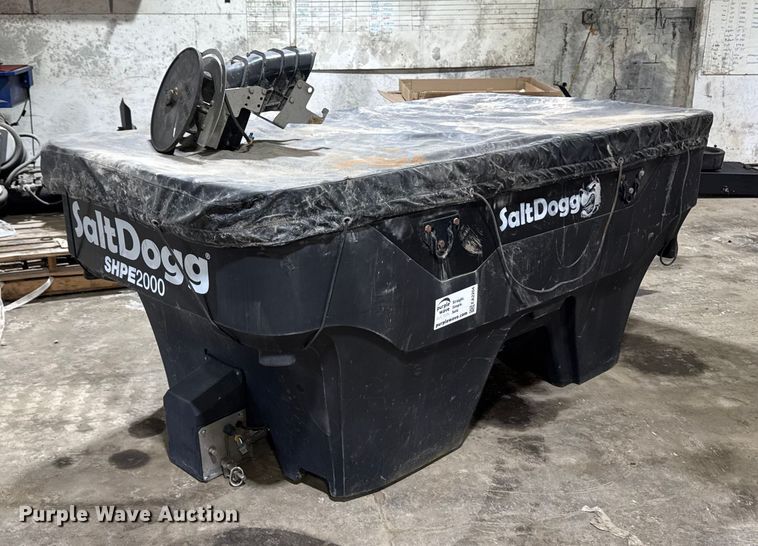 image for item EA2204 Salt dogg SHPE2000 spreader