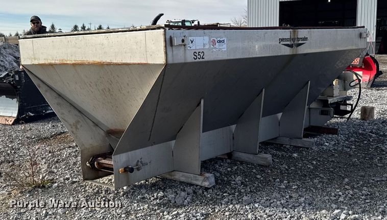 image for item EA2210 Swenson salt spreader