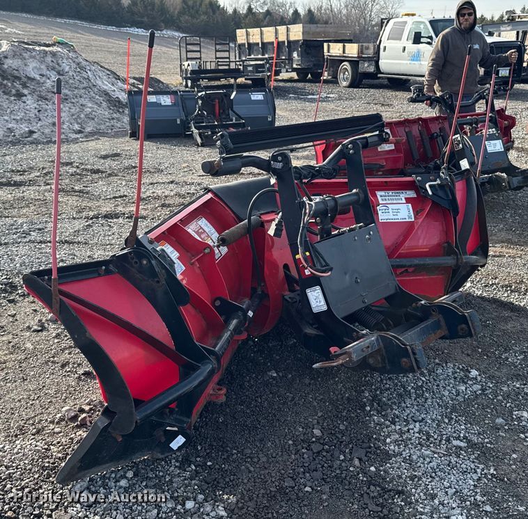 image for item EA2212 The Boss Power V snow plow