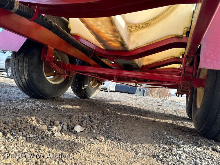 image for item EA2217 AG Systems Inc AG1000 salt brine tank trailer