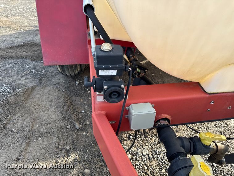 image for item EA2217 AG Systems Inc AG1000 salt brine tank trailer