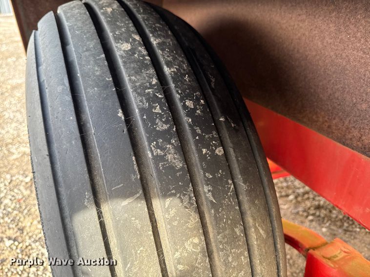 image for item EA2217 AG Systems Inc AG1000 salt brine tank trailer