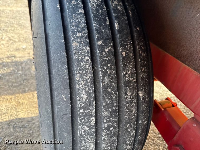 image for item EA2217 AG Systems Inc AG1000 salt brine tank trailer