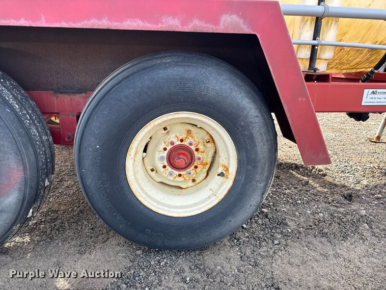 image for item EA2217 AG Systems Inc AG1000 salt brine tank trailer