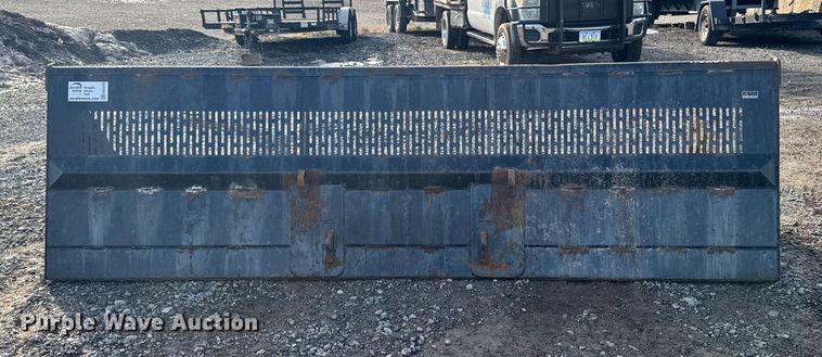 image for item EA2218 Notch MFG wheel loader bucket