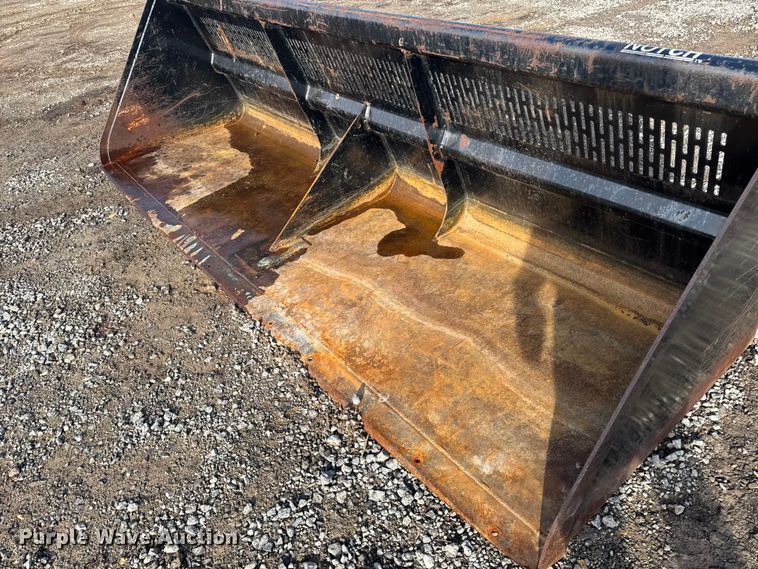 image for item EA2218 Notch MFG wheel loader bucket