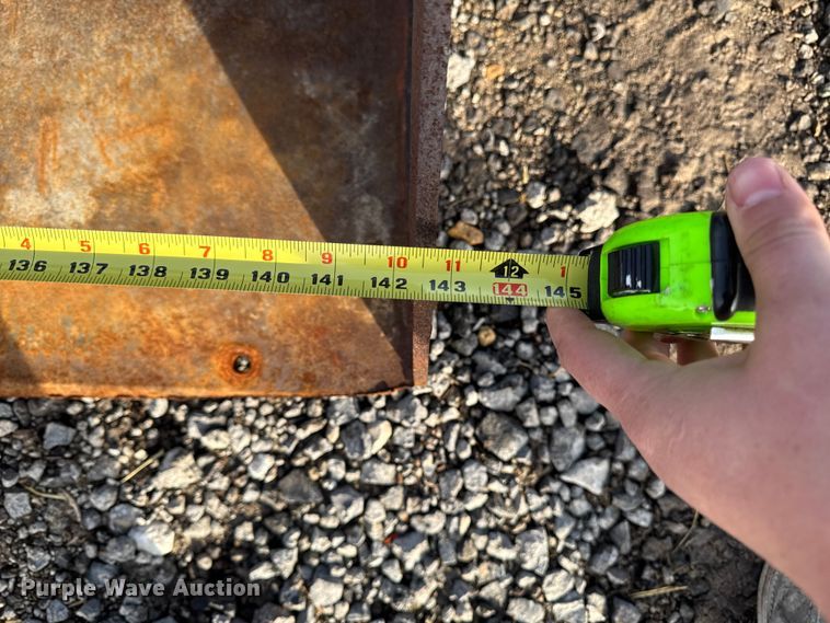 image for item EA2218 Notch MFG wheel loader bucket