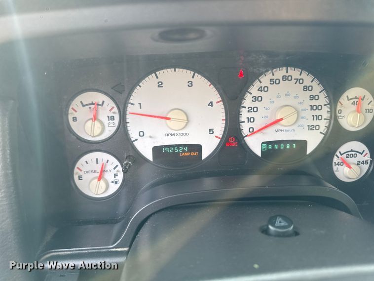 image for item EA2219 2004 Dodge Ram 2500 Ext. Cab flatbed pickup truck