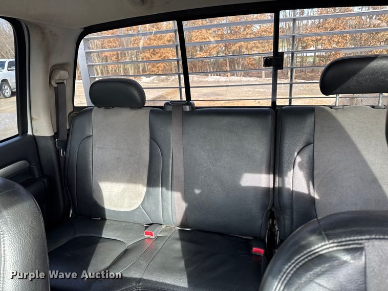 image for item EA2219 2004 Dodge Ram 2500 Ext. Cab flatbed pickup truck