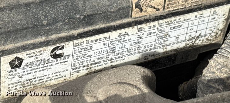 image for item EA2219 2004 Dodge Ram 2500 Ext. Cab flatbed pickup truck