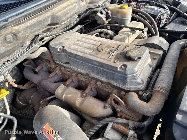 image for item EA2219 2004 Dodge Ram 2500 Ext. Cab flatbed pickup truck