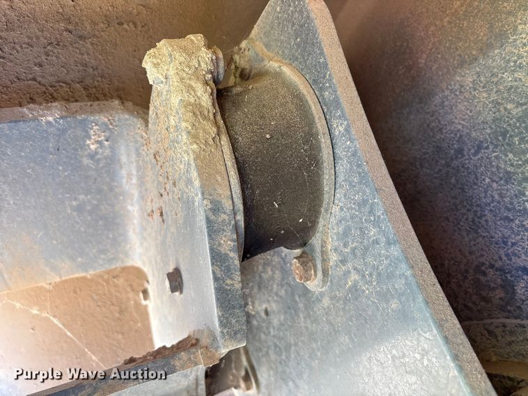 image for item EA6976 2018 Wacker Neuson RC70 single drum vibratory roller