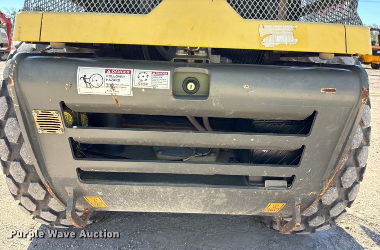 image for item EA6976 2018 Wacker Neuson RC70 single drum vibratory roller