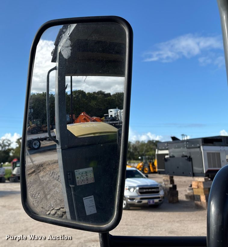 image for item EA6976 2018 Wacker Neuson RC70 single drum vibratory roller