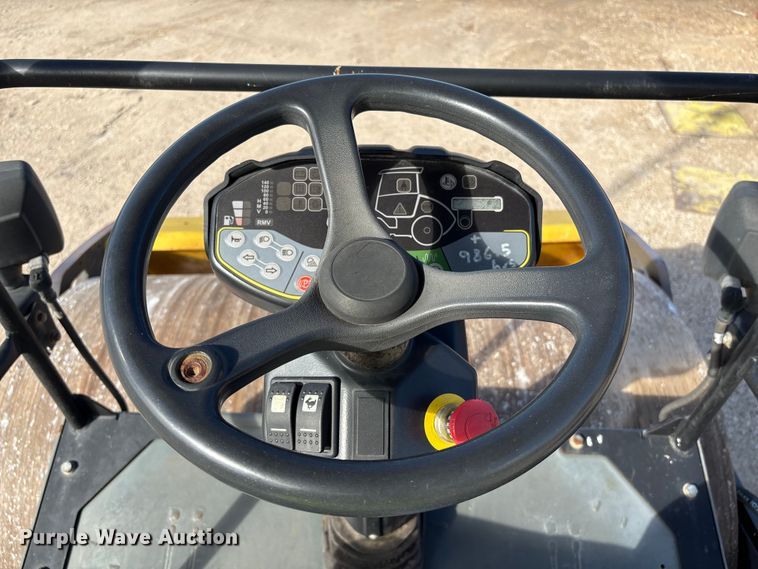 image for item EA6976 2018 Wacker Neuson RC70 single drum vibratory roller