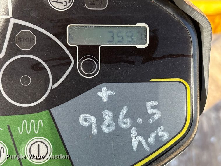 image for item EA6976 2018 Wacker Neuson RC70 single drum vibratory roller