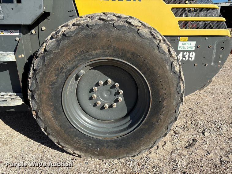 image for item EA6976 2018 Wacker Neuson RC70 single drum vibratory roller