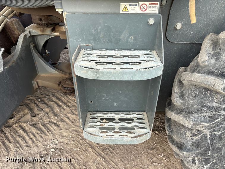 image for item EA7116 2016 Wacker Neuson RC50 single drum vibratory roller