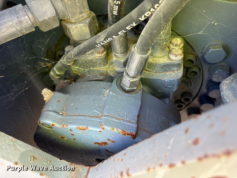 image for item EA7116 2016 Wacker Neuson RC50 single drum vibratory roller