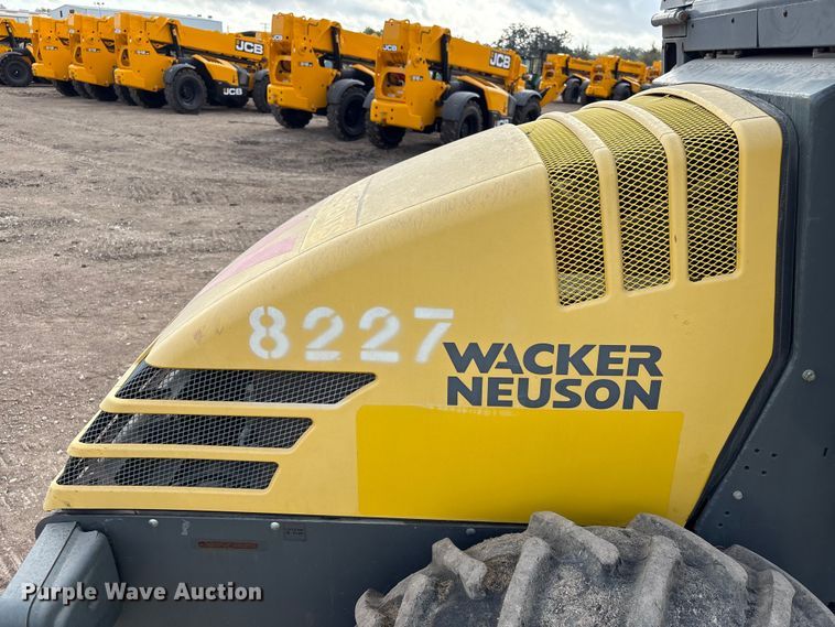 image for item EA7116 2016 Wacker Neuson RC50 single drum vibratory roller