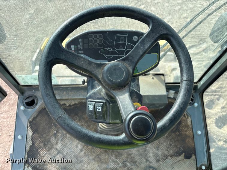 image for item EA7116 2016 Wacker Neuson RC50 single drum vibratory roller