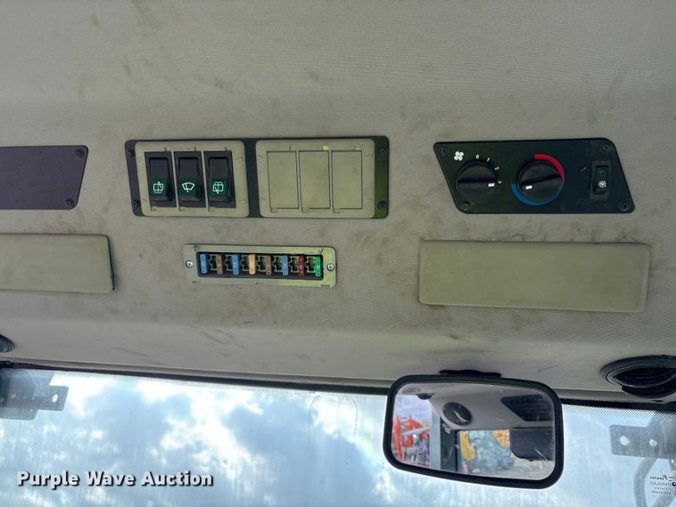 image for item EA7116 2016 Wacker Neuson RC50 single drum vibratory roller