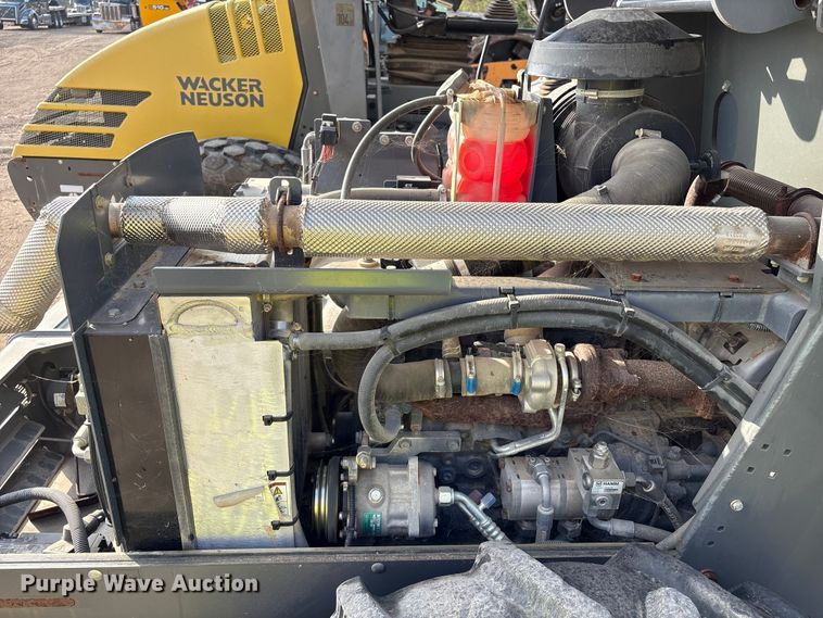 image for item EA7116 2016 Wacker Neuson RC50 single drum vibratory roller