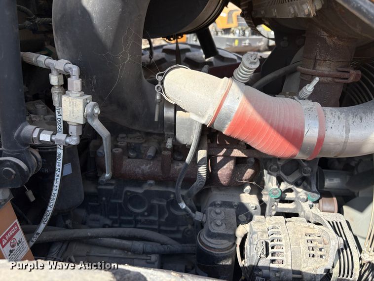 image for item EA7118 2016 Case SV212 single drum vibratory roller