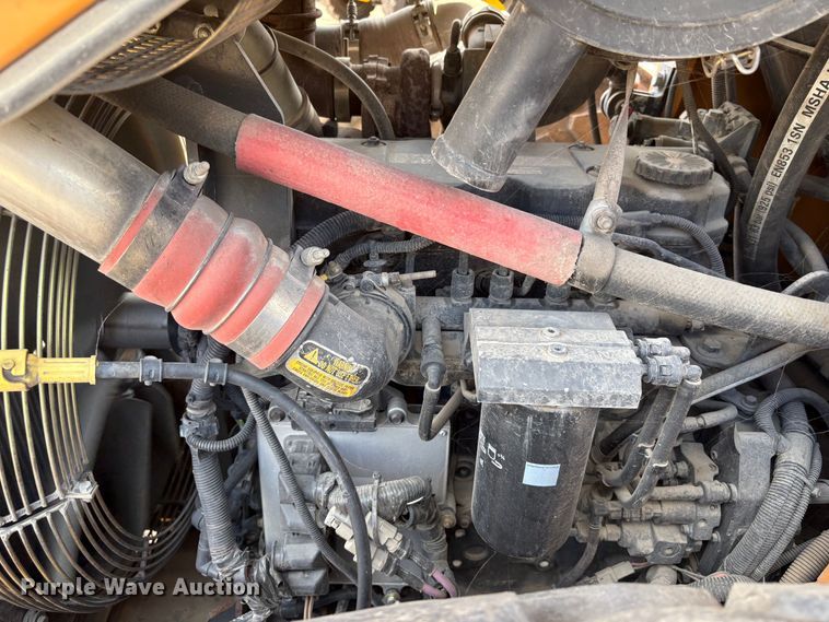 image for item EA7118 2016 Case SV212 single drum vibratory roller